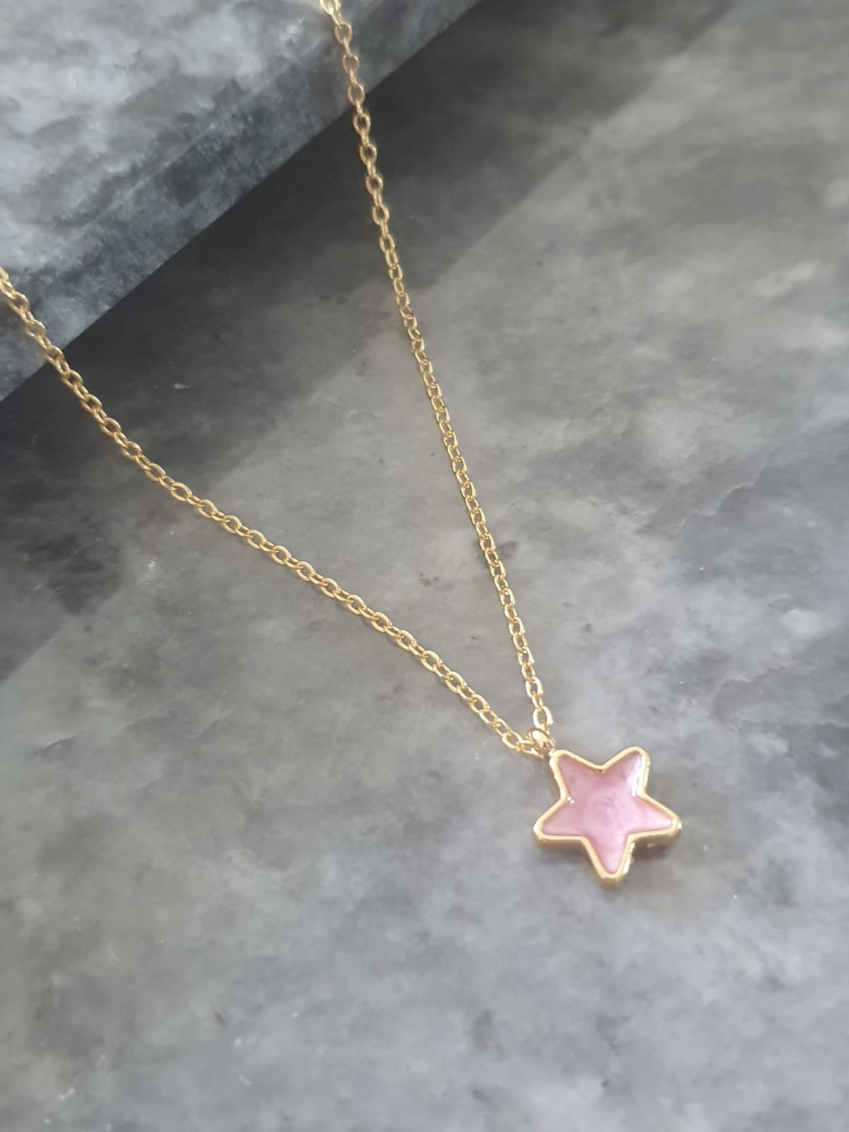 BS-20 Pembe Yıldız Kolye