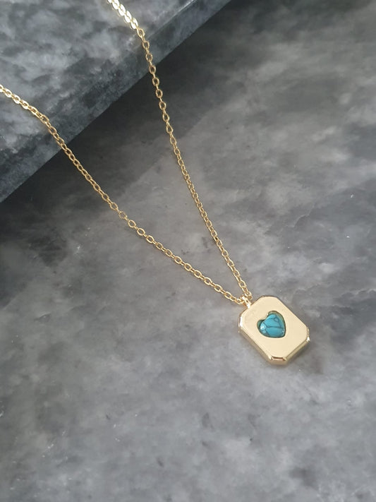 BS-18 Turkuaz Kalp Detaylı Dikdörtgen Kolye